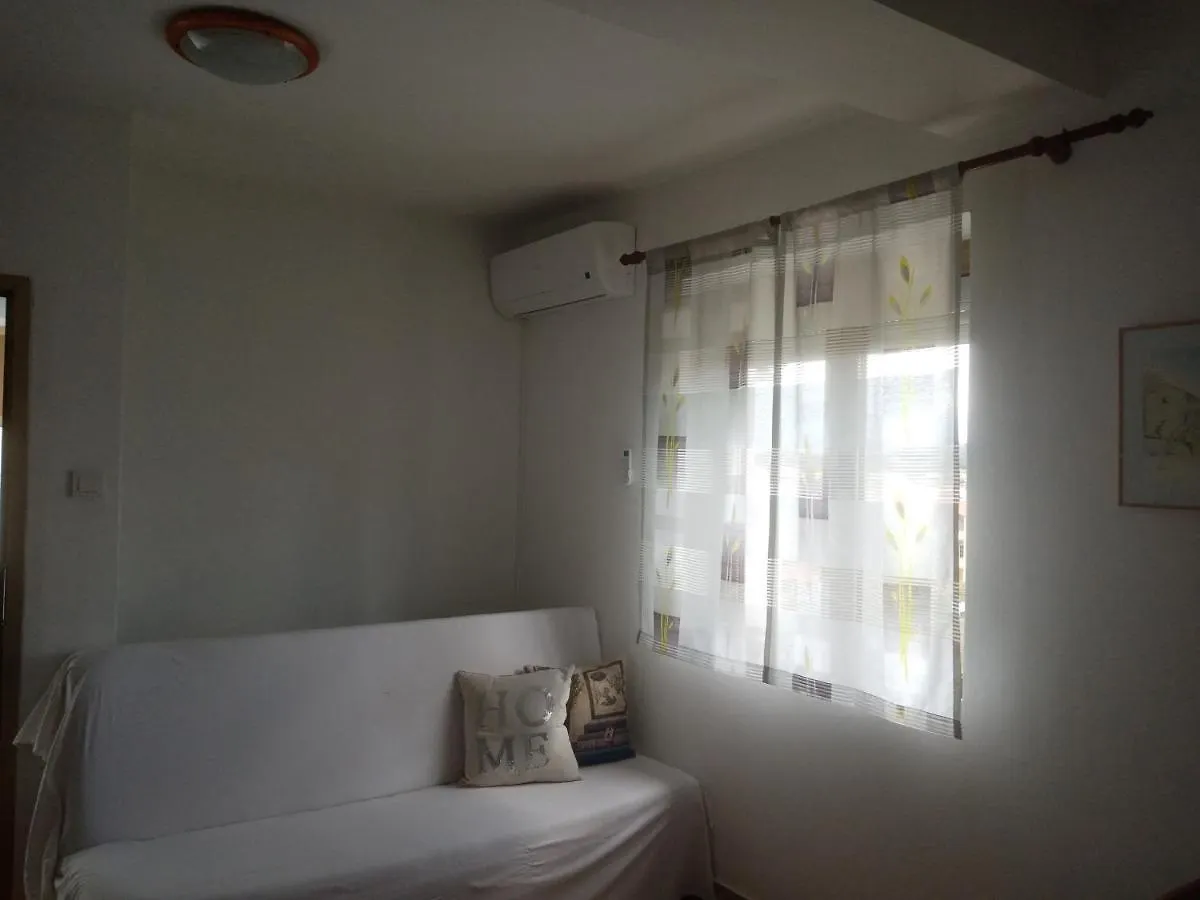 Apartments With A Parking Space Lopar, Rab - 17103 Croatia