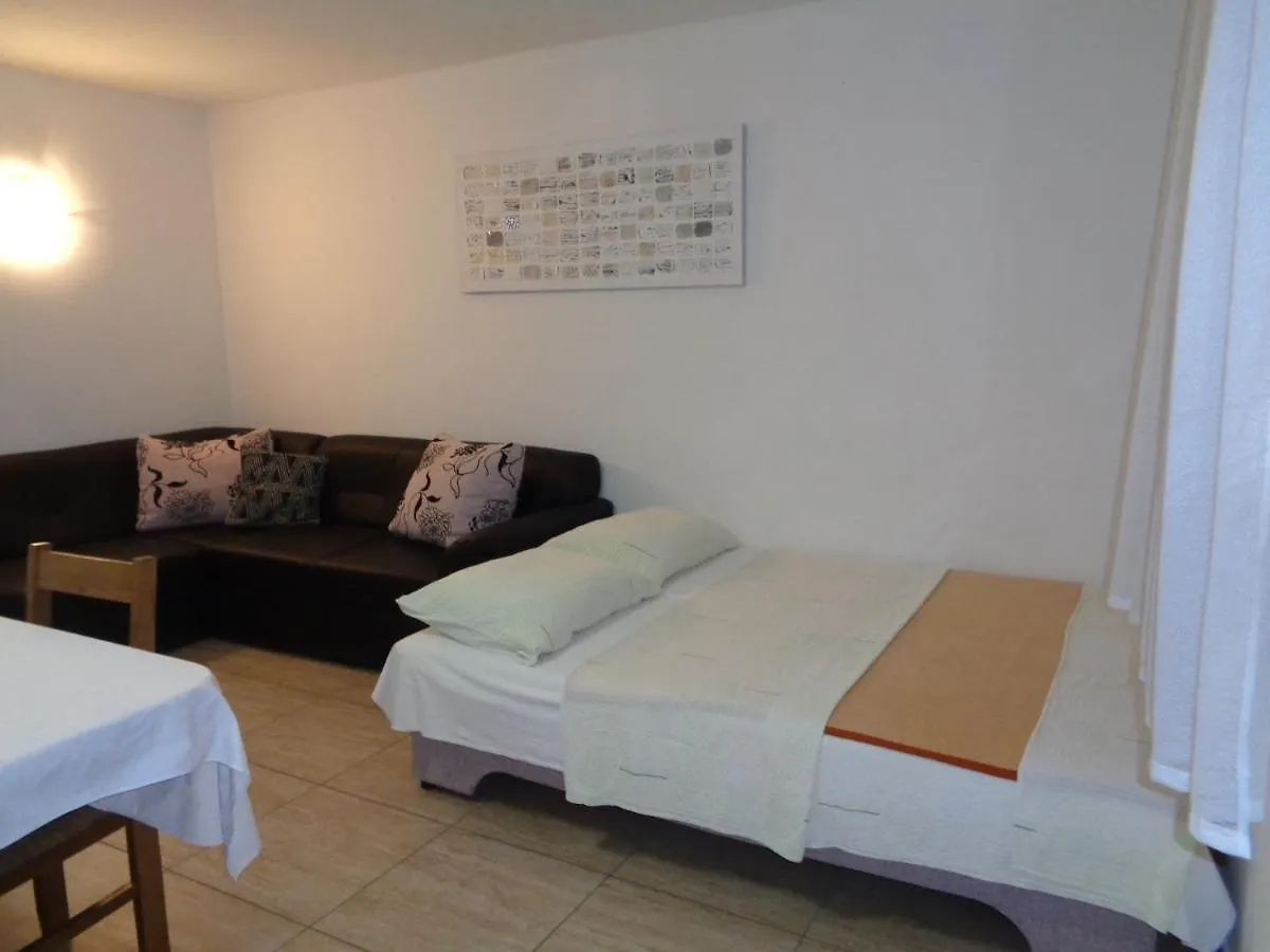 Apartments With A Parking Space Lopar, Rab - 17103  Lopar